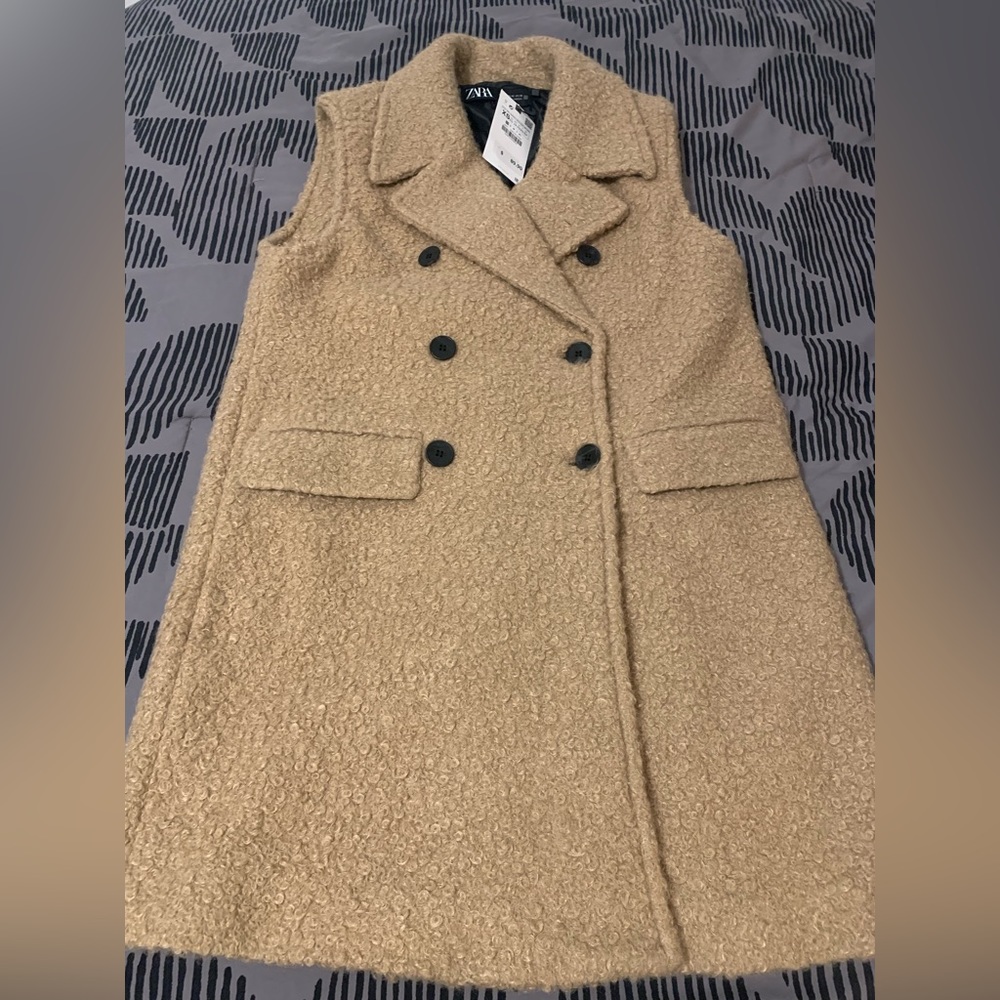 Brand new Zara vest with tags size XS